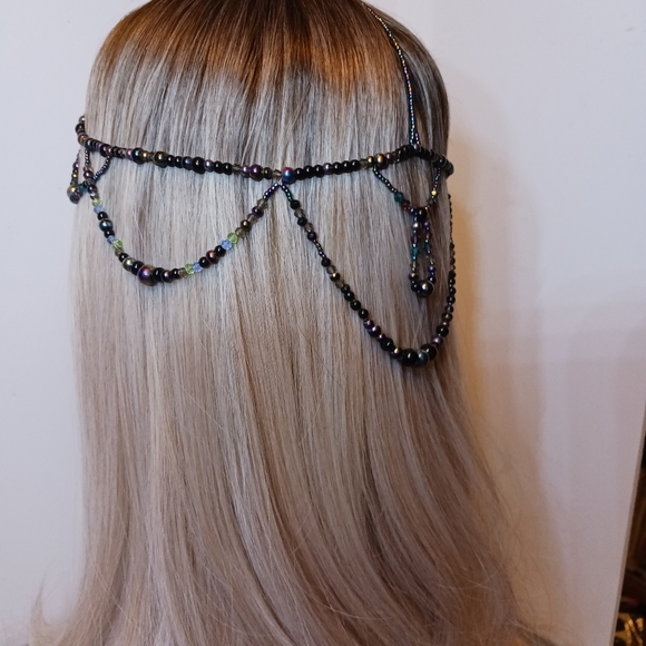 Beaded Headpiece Black glass beads, multi-colored coated glass beads. - Picture 5 of 6